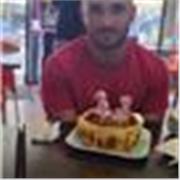Profesor de matemáticas con experiencia de más de 10 años impartiendo clases particulares, con titulación para ejercer de profesor en institutos. Puedo desplazarme a cualquier zona de Barcelona y poblaciones de alrededor. Busco alumnos de la Eso y sobreto