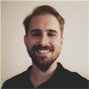 Especialista en Performance Marketing con más de 15 años de experiencia gestionando campañas multi-canal y presupuestos elevados. 