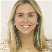 Estudiante de farmacia con muy buena base científica preparada para impartir biología y química e incluso matemáticas.