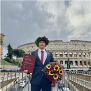 Laureato alla Sapienza in lingue( adesso studente di magistrale) offre aiuto per inglese, francese, spagnolo + materie umanistiche