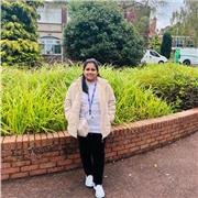 Qualified Chemi tutor with a First-Class Degree offers engaging online lessons for GCSE and A-Level students aiming for top grades