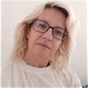 Laureata in architettura e diplomata al liceo artistico offre lezioni di arte a studenti delle scuole medie