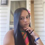 Grâce à mon baccalauréat mention très bien et mon double cursus en éducation, j’accompagne les enfants en français à Paris.