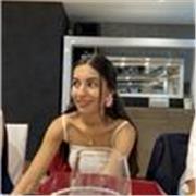 Estudiante de último año del grado de matemáticas. Tres años de experiencia impartiendo clases particulares de ESO y Bach.