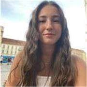 Aiuto compiti per bambini frequentanti la scuola elementare o media.