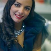 Insegnante di design di moda, modellistica, merceologia tessile, CAD impartisce lezioni private per studenti e appassionati