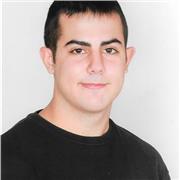 Estudiante universitario ofrece clases de lengua hasta bachillerato. Además disponible para otras materias