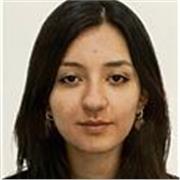 Ragazza di madre lingua inglese, che offre aiuto sia di persona che online per inglese ma anche di altre materie scolastiche