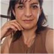 Profesora de Informática y uso de celulares adultos mayores