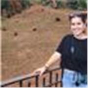 Titulada en Ciencias Ambientales y Técnica superior en Gestión Forestal