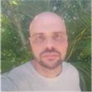 Professor experiente e qualificado busca uma vaga de Professor de Inglês