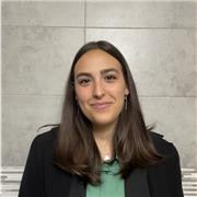 Offro lezioni private a ragazzi delle medie , adattando le lezioni secondo le loro richieste.