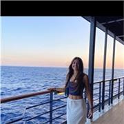 Soy una chica estudiante de segundo de bachillerato de Leioa impartiendo materia de matemáticas