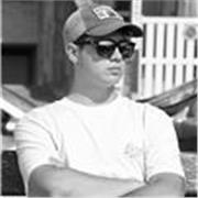 Estudiante de ingeniería multimedia con afán de eseñar matemáticas