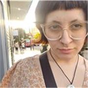 Nativa del español imparte clases a todas las edades