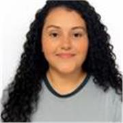 Profesora licenciada en pedagogía infantil con maestría en orientación de la comunidad con 18 años de experiencia.