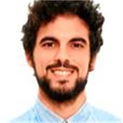 Graduado en Magisterio de Educación Primaria con mención en Ed. Física y técnico superior de Prevención de Riesgos Laborales. 
Cuento con más de una década impartiendo clases de refuerzo desde Primaria hasta Bachillerato centrándome en las necesidades y r