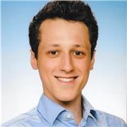 Privater Geschichtelehrer bietet qualifizierten Nachhilfeunterricht in Wien und online.