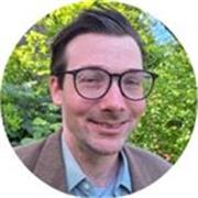 Chemie-Tutor mit 10 Jahren Erfahrung an amerikanischen und deutschen Universitäten.  