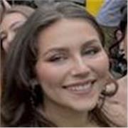 I'm a passionate English graduate, eager to offer private English lessons to high school students around Manchester