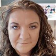 I have a native level of English and can help students improve their grammar in both spoken and written English