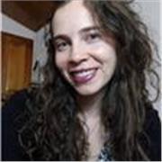 Profesora de música con énfasis en canto y guitarra