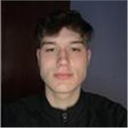 Estudiante de Ingeniería mecánica con buena nota de bachillerato