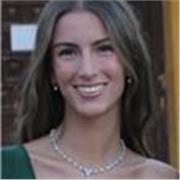 Doy clases a niños de Primaria, ayudándoles a aprender con confianza, paciencia y alegría.