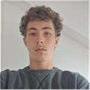 Je suis actuellement en école de commerce. J'ai réalisé un bac général (Math, HGGSP)