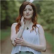 Life Design Coach & Yoga Teacher; helping you to calm your nervous system, find motivation & confidence to build your dream life