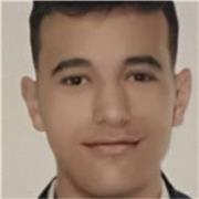 Joven muy responsable y amante de los niños