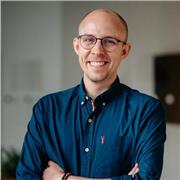 Coach and mentoring offering coaching in communication skills, leadership skills and emotional intelligence for students 18+.