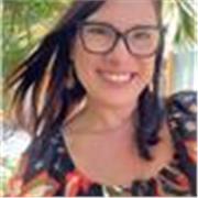 Sou professora há quase 20 anos. Em todos segmentos. Formada em Letras e Pedagogia