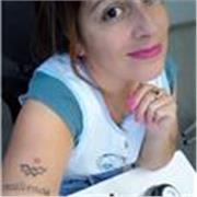 Profesora que imparte clases personalizadas de castellano