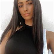 Studentessa di lingue al quarto anno imparte lezioni di doposcuola per le seguenti lingue: tedesco e inglese