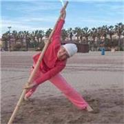 PROFESORA EXPERIMENTADA EN YOGA, TAO RUNICO RESPIRATORIO, CAÑA DE BAMBU, ARTES MARCIALES