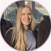 Sono lieta di trasmettere tutte le mie conoscenze sulla Grafica, ti aspetto!