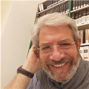 Laureando in lettere Arte Spettacolo impartisce lezioni di Italiano