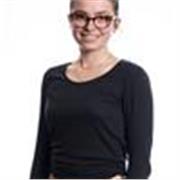 Sono disponibile per impartire lezioni di lingua e aiutare i ragazzi nei compiti. 