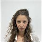 Actualmente estoy cursando el grado de psicología y me encantaría impartir clases de refuerzo o primaria.