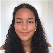 Profesora de Español nativa que ofrece clases particulares. A demás ofrezco clases particulares de repaso del nivel de la ESO y Primaria en todas asignaturas, principalmente del ámbito científico e Inglés