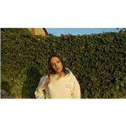 Soy profesora particular con vocación por la enseñanza y un enfoque personalizado para cada estudiante. Me especializo en adaptar