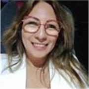 Hola, soy Ruth.
Soy formadora de profesión y cuento con experiencia trabajando con personas y desarrollando procesos de aprendiza