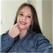 Giovane ragazza con 5 anni di esperienza sul sostegno primaria aiuta i bambini per arrivare al successo! 🗺️