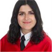 Graduada en psicología con formación en Psicología General Sanitaria que busca dar clases sobre su profesión a los alumnos.