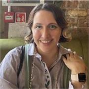 English tutor providing lessons to all ages