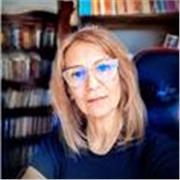Profesora de Lengua y Literatura: escritura, comprensión de textos y oratoria. Apoyo en todos los niveles