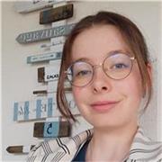 Nachhilfelehrerin aus Frankreich für französisch