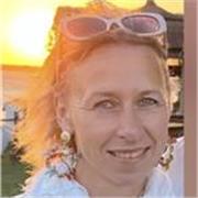 Profesora de Inglés para conversación, para todos las edades. 