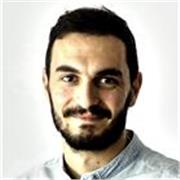 Metto a disposizione le mie competenze pluriennali per valutare lavori di brand identity, impaginazione, packaging, e simili.